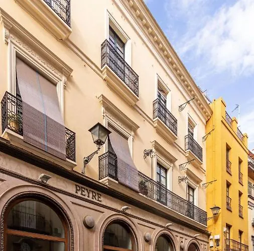 Escapada Romantica, 2 Pax, Centro Historico Seville